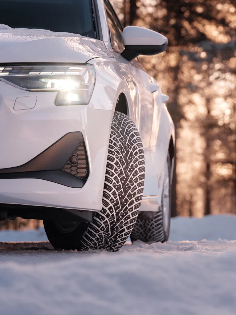 Nokian Tyres Hakkapeliitta 01 - Image 6